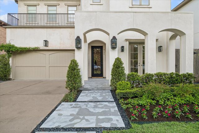 4131 Coleridge Street, West University Place, TX 77005