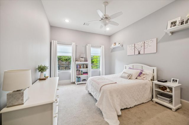 4131 Coleridge Street, West University Place, TX 77005