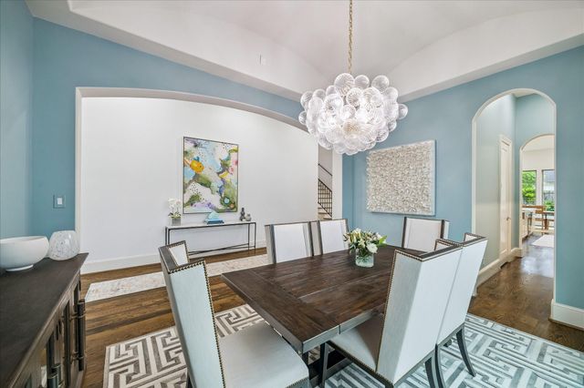 4131 Coleridge Street, West University Place, TX 77005