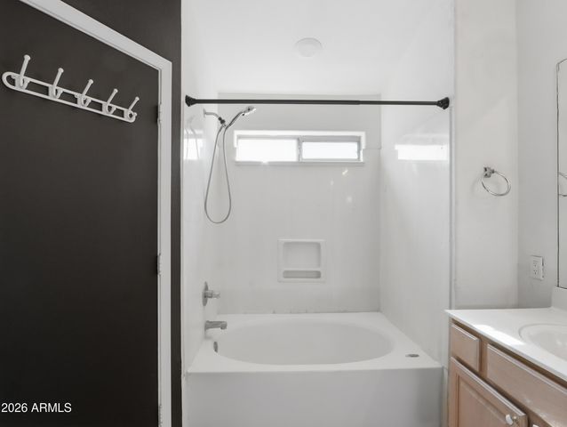 7815 W SOLANO Drive N, Glendale, AZ 85303