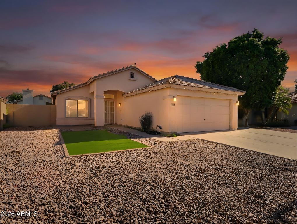 7815 W SOLANO Drive N, Glendale, AZ 85303