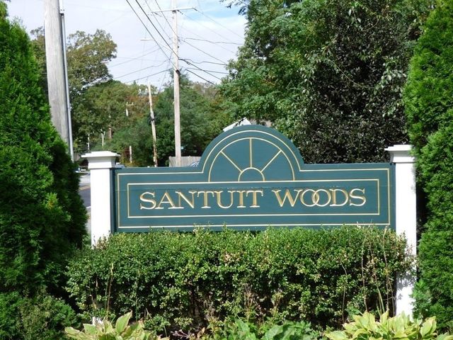 35 Pequot Road, Mashpee, MA 02649