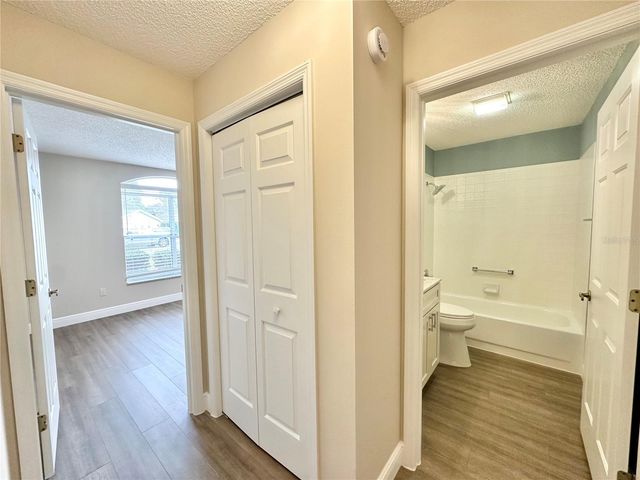 206 PALERMO PLACE, Lady Lake, FL 32159