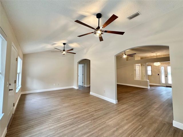 206 PALERMO PLACE, Lady Lake, FL 32159