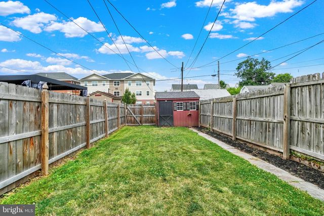 64 S 4TH ST, Mount Wolf, PA 17347