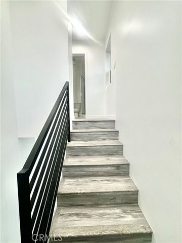 617 Mott Street, San Fernando, CA 91340