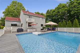 7 Eileen Circle, Jamesport, NY 11947