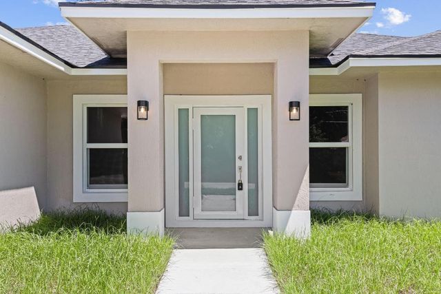 4611 Sunset Boulevard, Fort Pierce, FL 34982