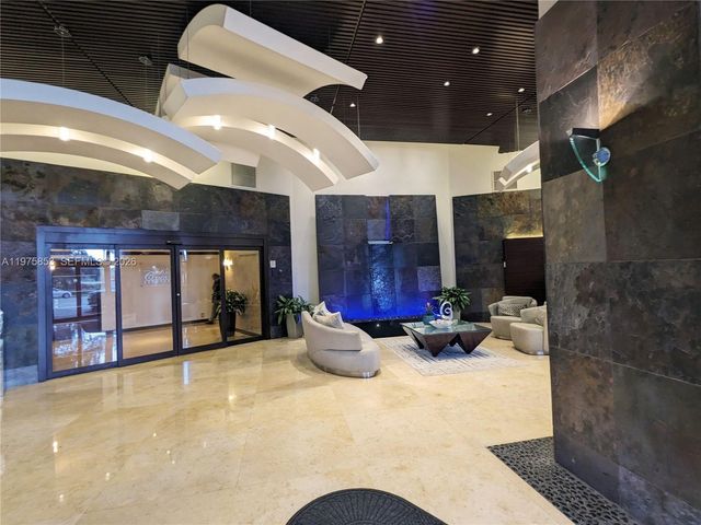 3300 NE 191st St 1208, Aventura, FL 33180