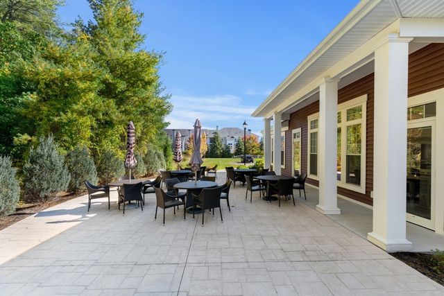 320 Martins Landing 310, North Reading, MA 01864
