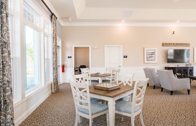 320 Martins Landing 310, North Reading, MA 01864