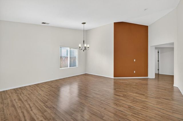 10009 Copco Ln, Stockton, CA 95219