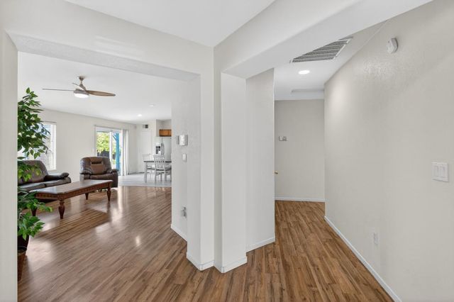 10009 Copco Ln, Stockton, CA 95219