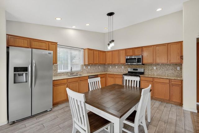 10009 Copco Ln, Stockton, CA 95219