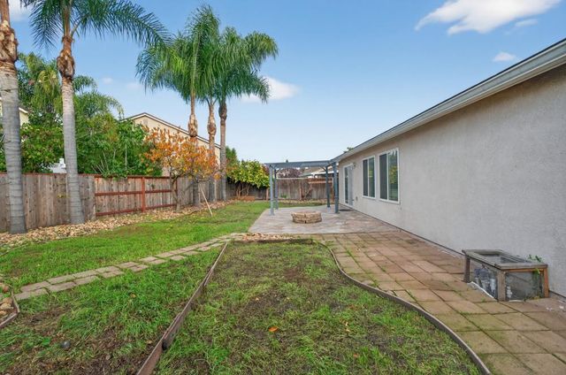 10009 Copco Ln, Stockton, CA 95219