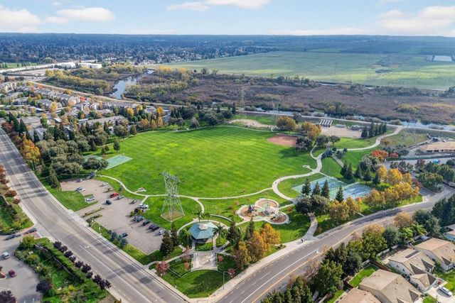 10009 Copco Ln, Stockton, CA 95219