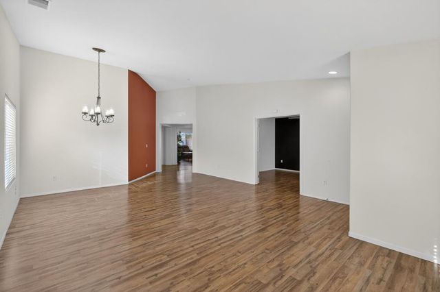 10009 Copco Ln, Stockton, CA 95219