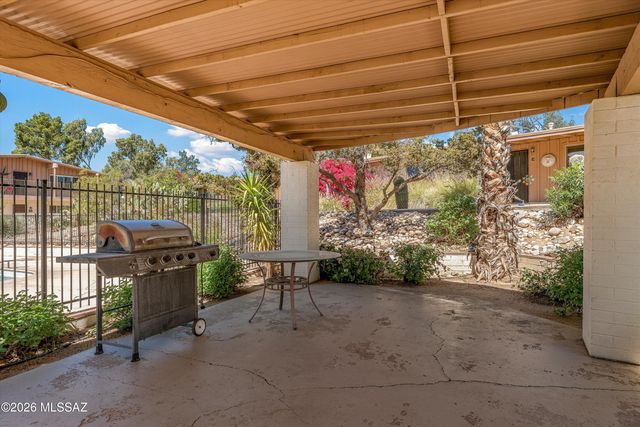 5901 N Oracle Rd Apt 14, Tucson, AZ 85704