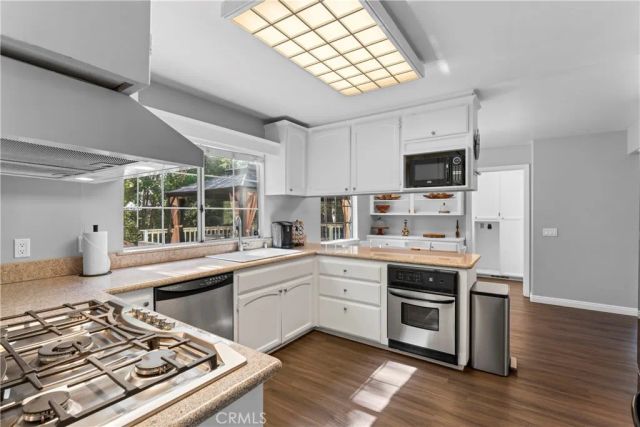 955 Teakwood Drive, Lake Arrowhead, CA 92352