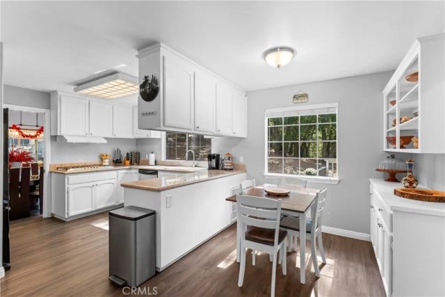 955 Teakwood Drive, Lake Arrowhead, CA 92352
