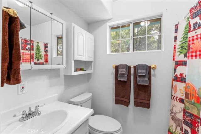 955 Teakwood Drive, Lake Arrowhead, CA 92352