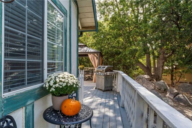 955 Teakwood Drive, Lake Arrowhead, CA 92352