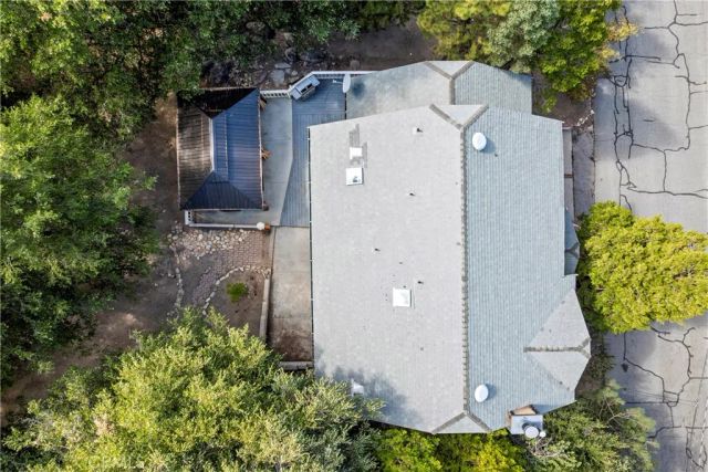 955 Teakwood Drive, Lake Arrowhead, CA 92352