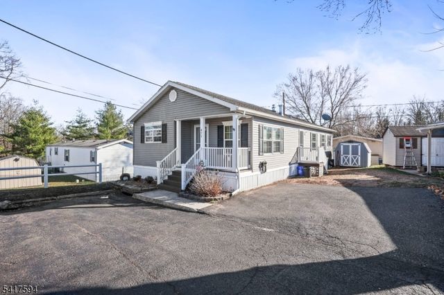 471 Kenbury Rd, Branchburg Twp., NJ 08876