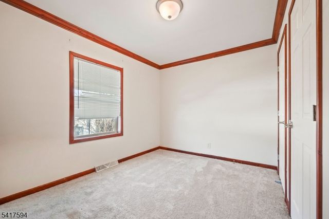 471 Kenbury Rd, Branchburg Twp., NJ 08876