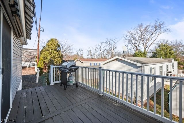 471 Kenbury Rd, Branchburg Twp., NJ 08876