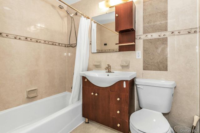 37-20 Prince Street 10D, Flushing, NY 11354