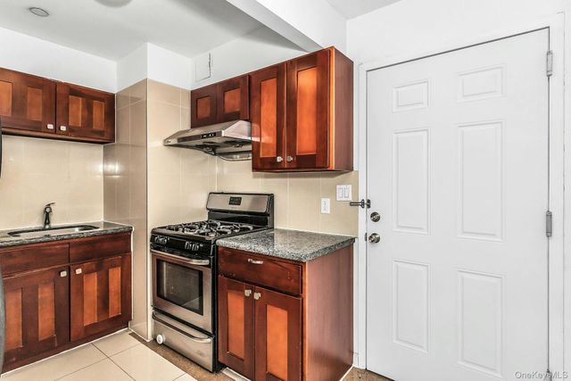 37-20 Prince Street 10D, Flushing, NY 11354