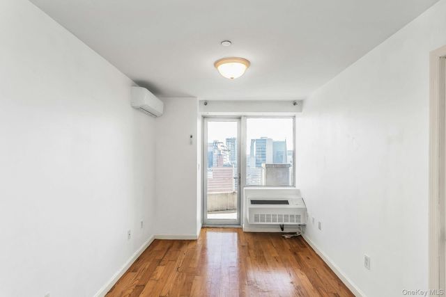 37-20 Prince Street 10D, Flushing, NY 11354