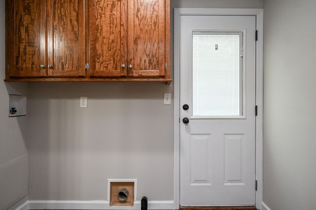 233 Pine Lane NW, Charleston, TN 37310