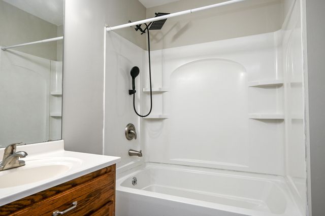 233 Pine Lane NW, Charleston, TN 37310