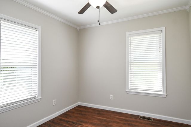 233 Pine Lane NW, Charleston, TN 37310
