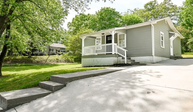 233 Pine Lane NW, Charleston, TN 37310