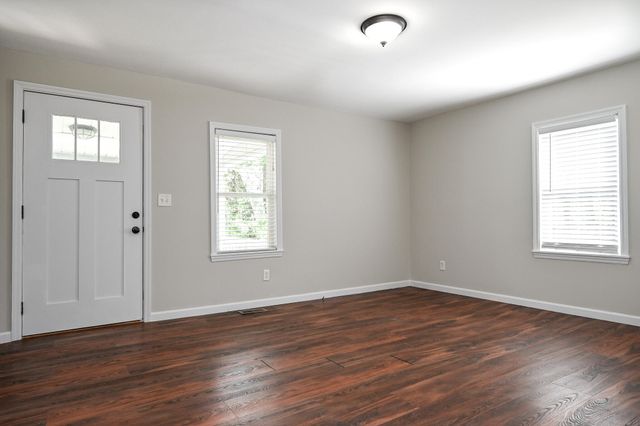 233 Pine Lane NW, Charleston, TN 37310
