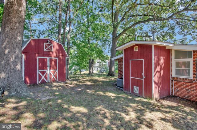 316 GLOUCESTER DR, Glen Burnie, MD 21061