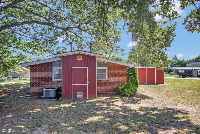 316 GLOUCESTER DR, Glen Burnie, MD 21061