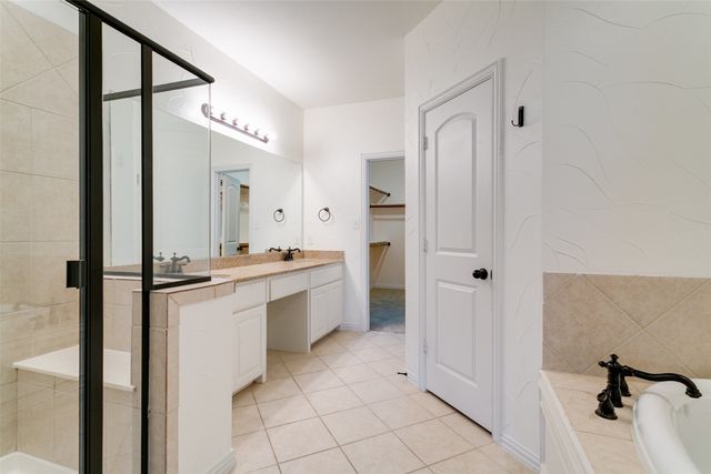 2500 Rockbrook Drive 55, Lewisville, TX 75067