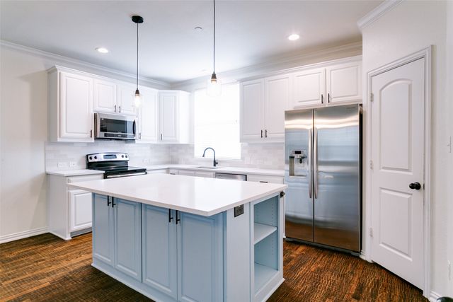 2500 Rockbrook Drive 55, Lewisville, TX 75067