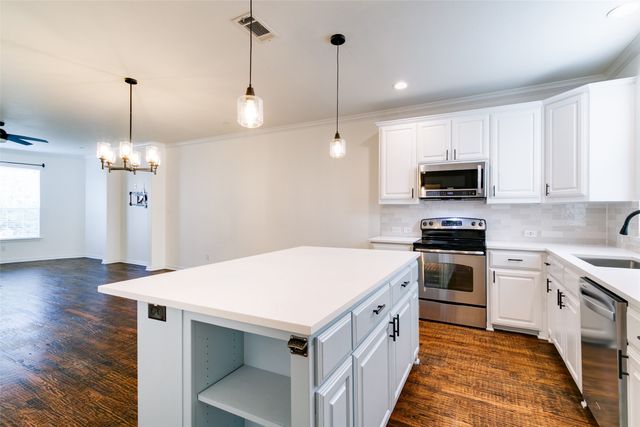 2500 Rockbrook Drive 55, Lewisville, TX 75067