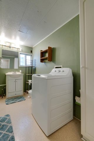 3928 E Lane Park Rd, Mead, WA 99021