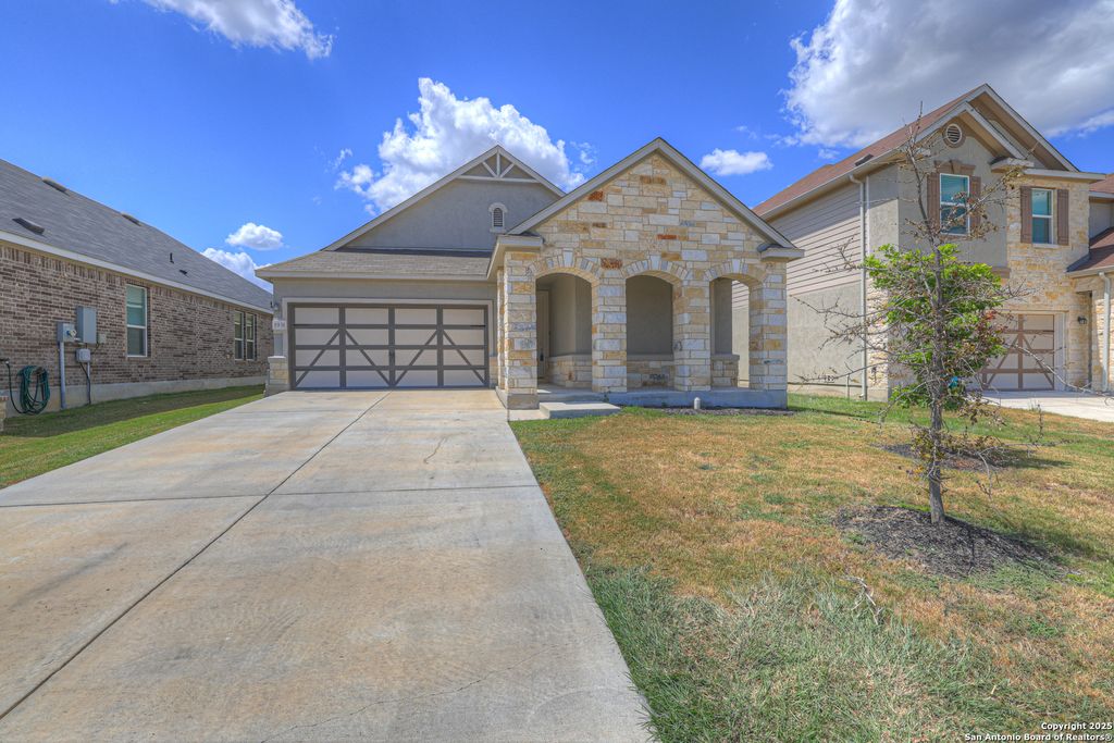 1931 Kyle Way, New Braunfels, TX 78130