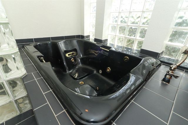 340 HAMPTON HILLS COURT, Debary, FL 32713