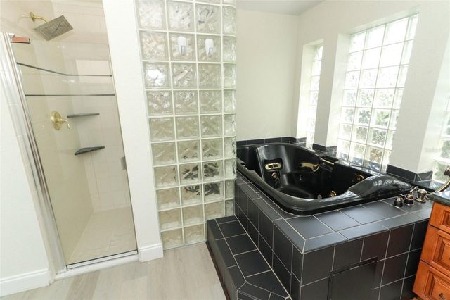 340 HAMPTON HILLS COURT, Debary, FL 32713