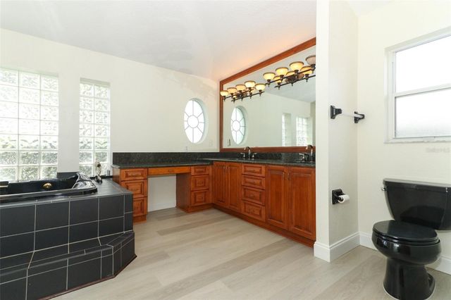 340 HAMPTON HILLS COURT, Debary, FL 32713