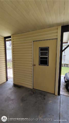 1385 Whisper Lake Boulevard, Sebring, FL 33870