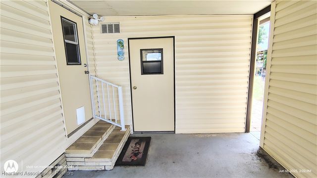 1385 Whisper Lake Boulevard, Sebring, FL 33870